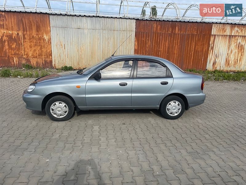 Седан Daewoo Lanos 2011 в Луцьку
