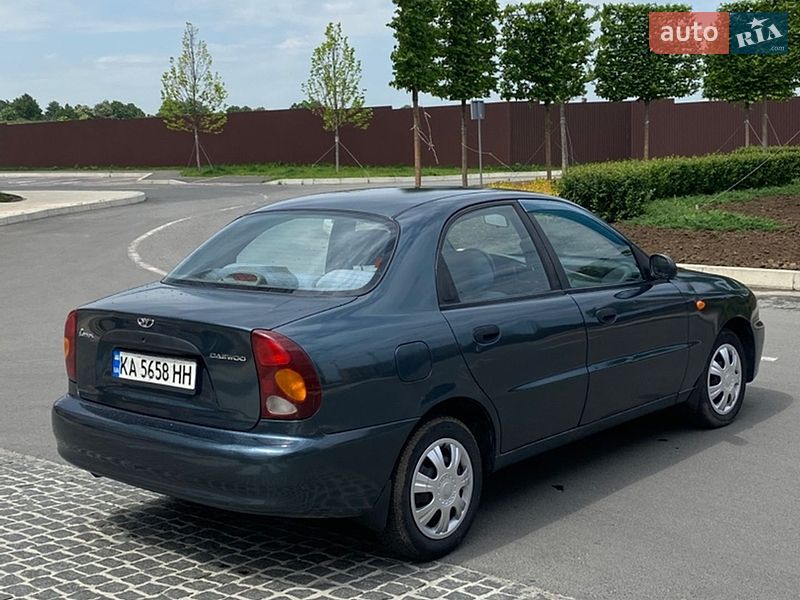 Седан Daewoo Lanos 2005 в Умани