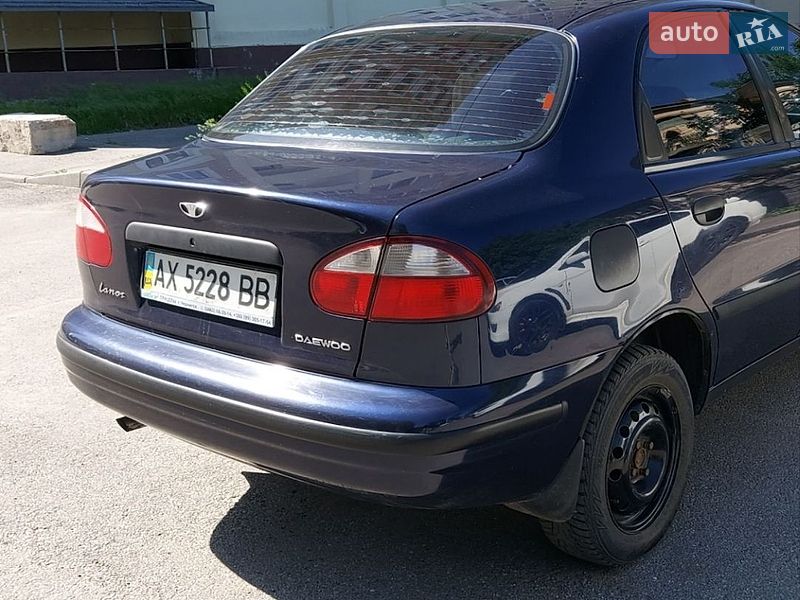 Седан Daewoo Lanos 2003 в Харькове