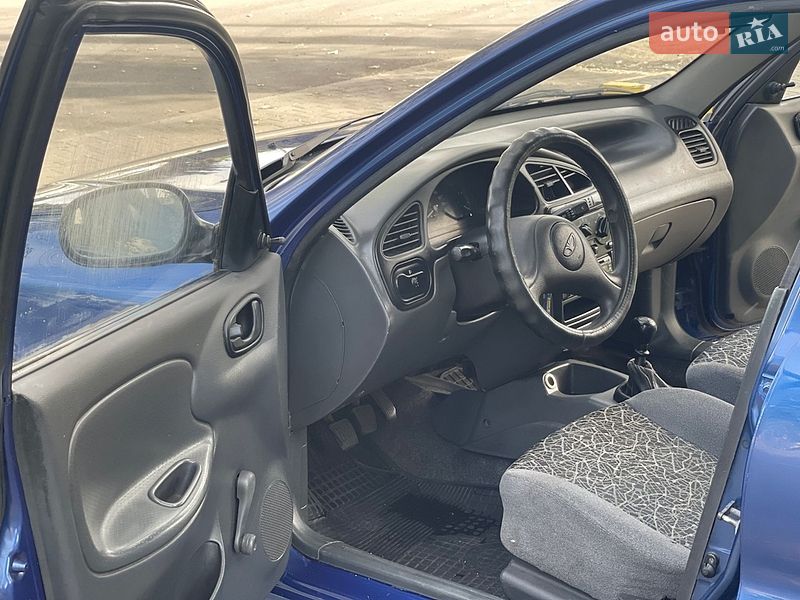 Седан Daewoo Lanos 2008 в Днепре