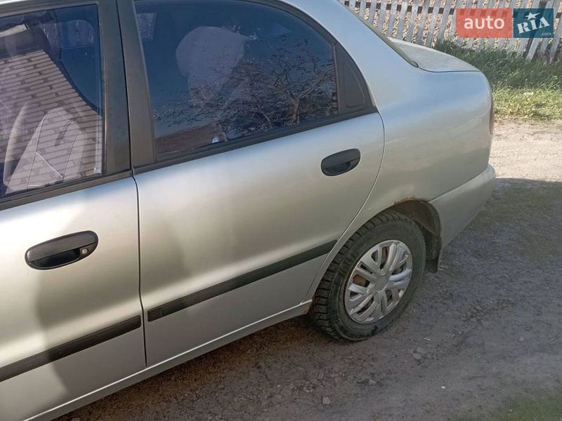 Седан Daewoo Lanos 2004 в Ставище