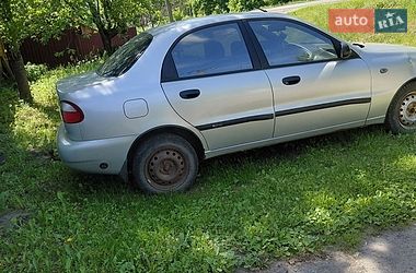 Седан Daewoo Lanos 2006 в Недригайліву