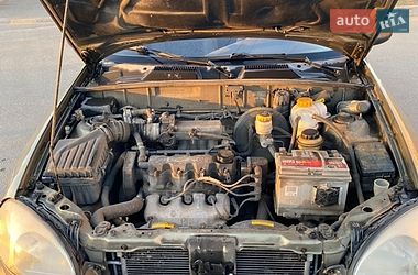 Седан Daewoo Lanos 2005 в Киеве