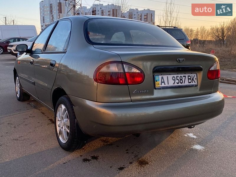 Седан Daewoo Lanos 2005 в Киеве
