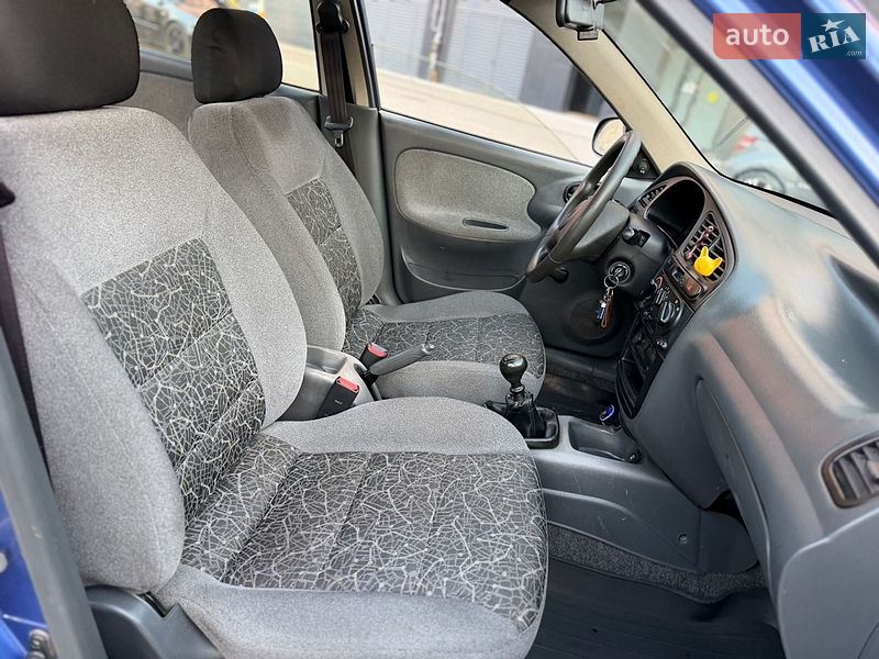 Седан Daewoo Lanos 2008 в Рівному