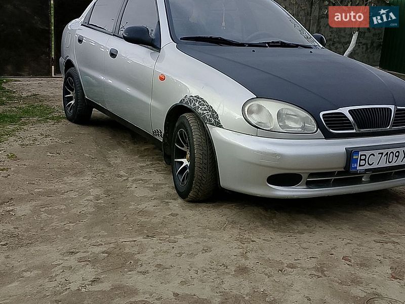Седан Daewoo Lanos 2008 в Жовкве