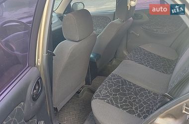 Седан Daewoo Lanos 2003 в Києві