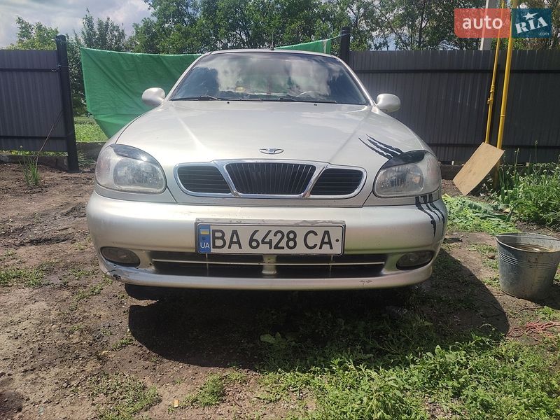 Седан Daewoo Lanos 2003 в Долинській