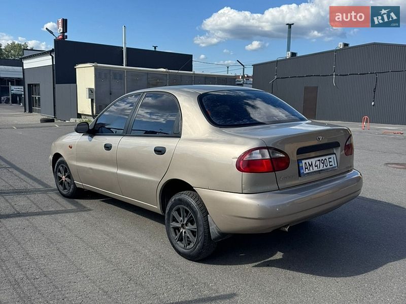 Седан Daewoo Lanos 2008 в Києві