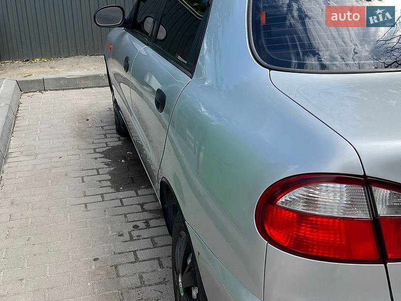 Седан Daewoo Lanos 2003 в Тернополе