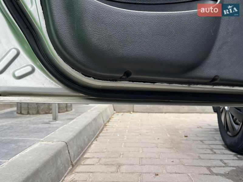 Седан Daewoo Lanos 2003 в Тернополе