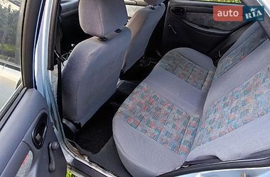 Седан Daewoo Lanos 2005 в Черкасах