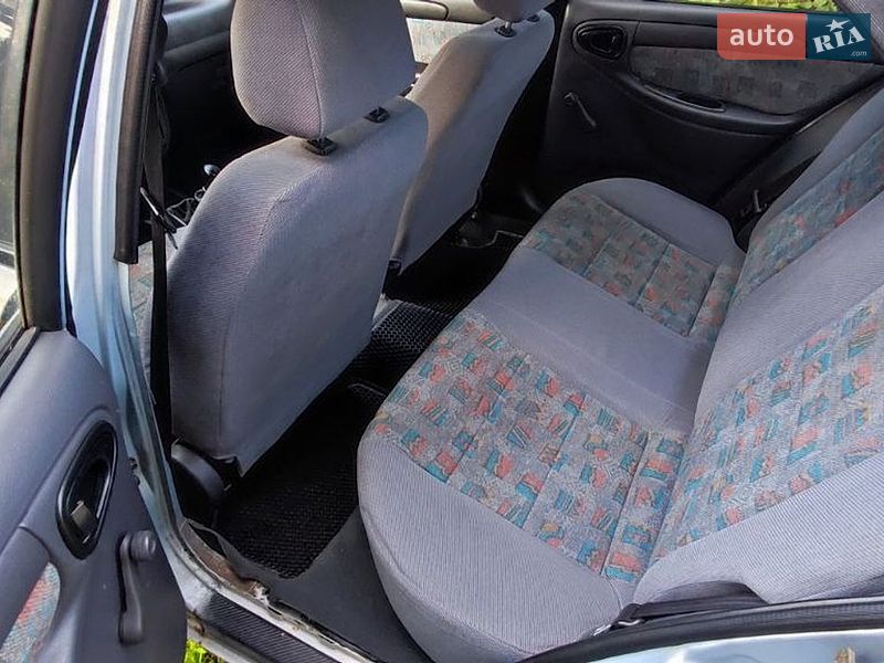 Седан Daewoo Lanos 2005 в Черкасах