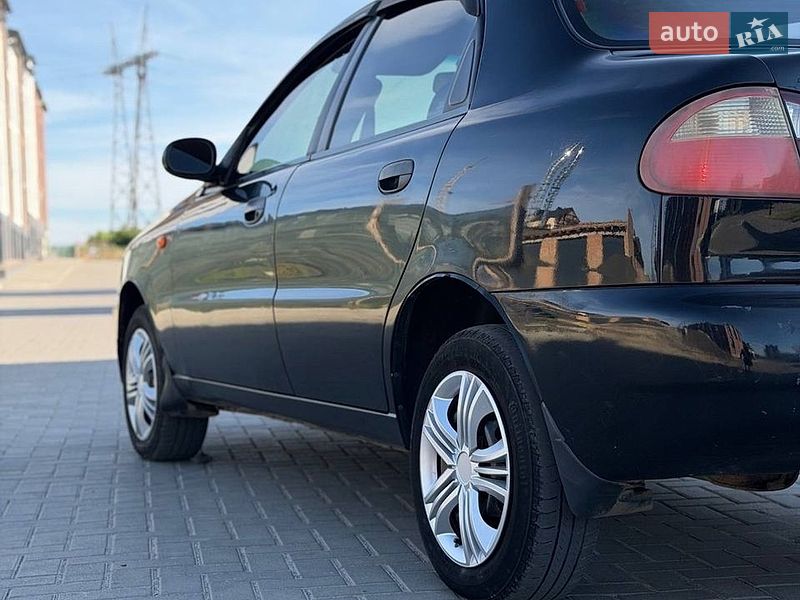 Седан Daewoo Lanos 2008 в Луцьку
