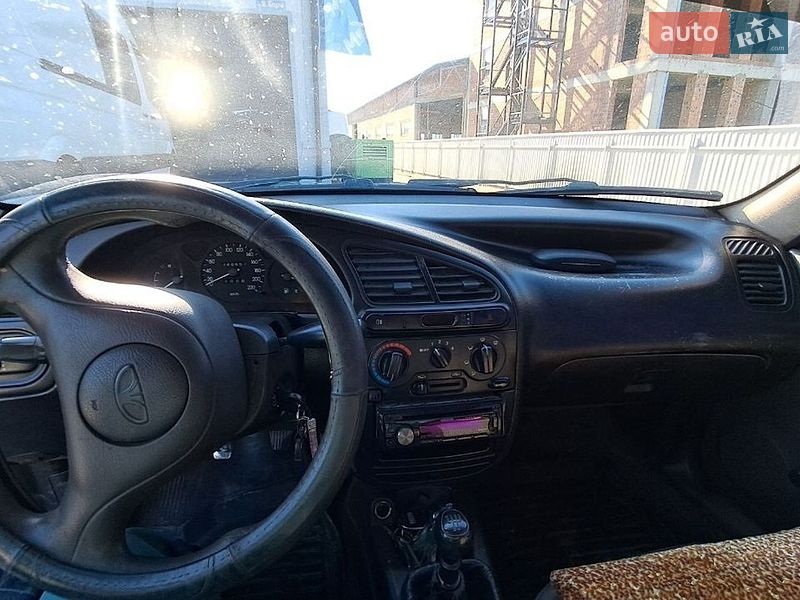 Седан Daewoo Lanos 2006 в Чернівцях