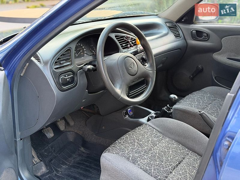 Седан Daewoo Lanos 2008 в Ровно