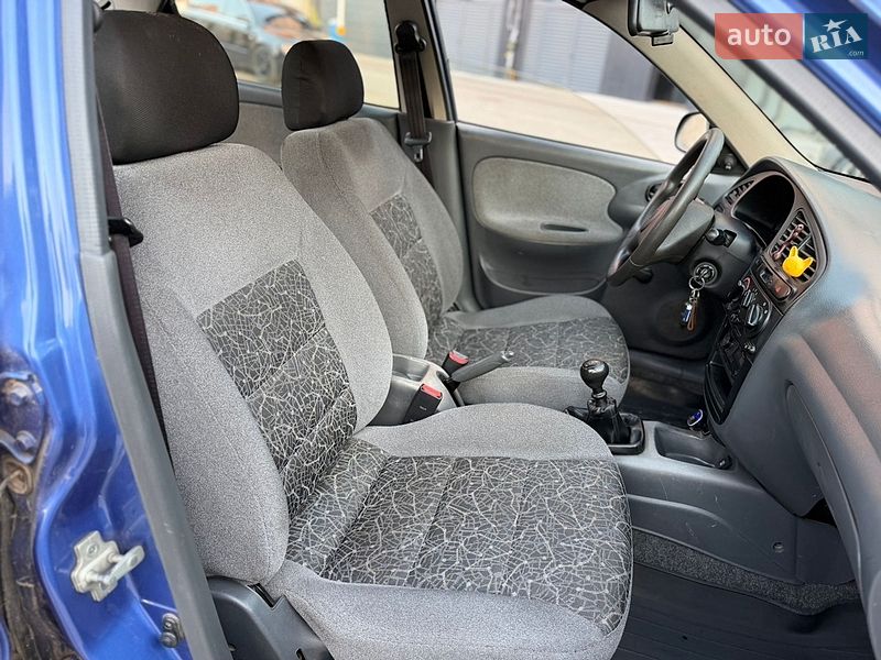 Седан Daewoo Lanos 2008 в Ровно