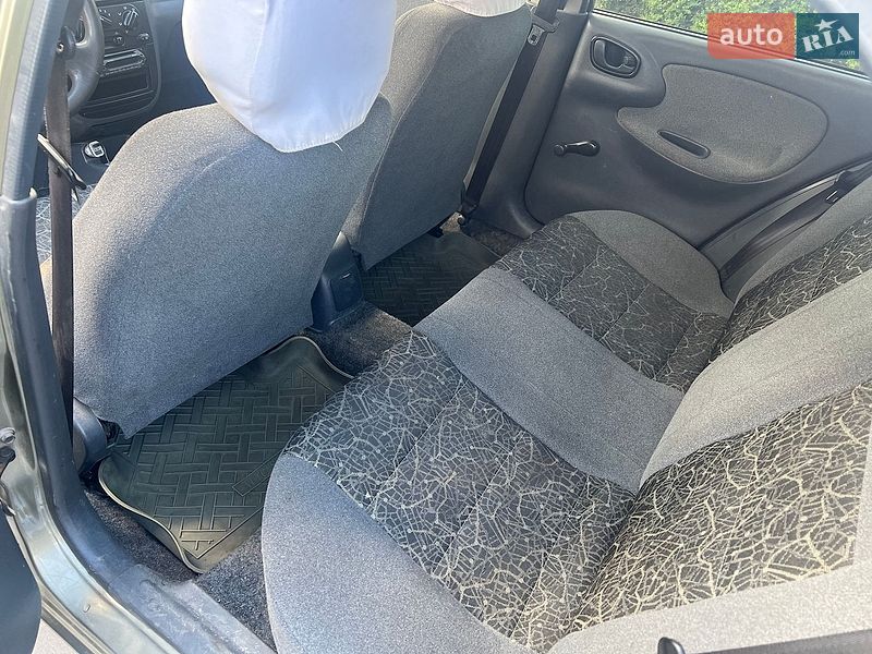 Седан Daewoo Lanos 2005 в Олевске