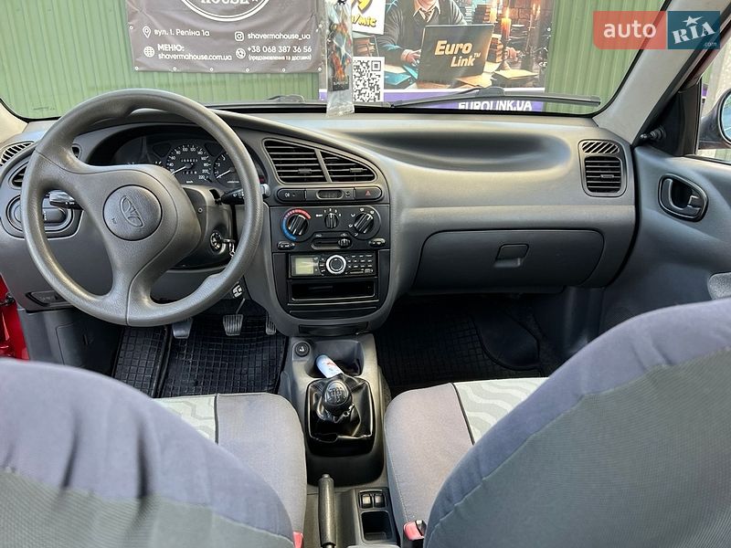 Седан Daewoo Lanos 2008 в Золочеві