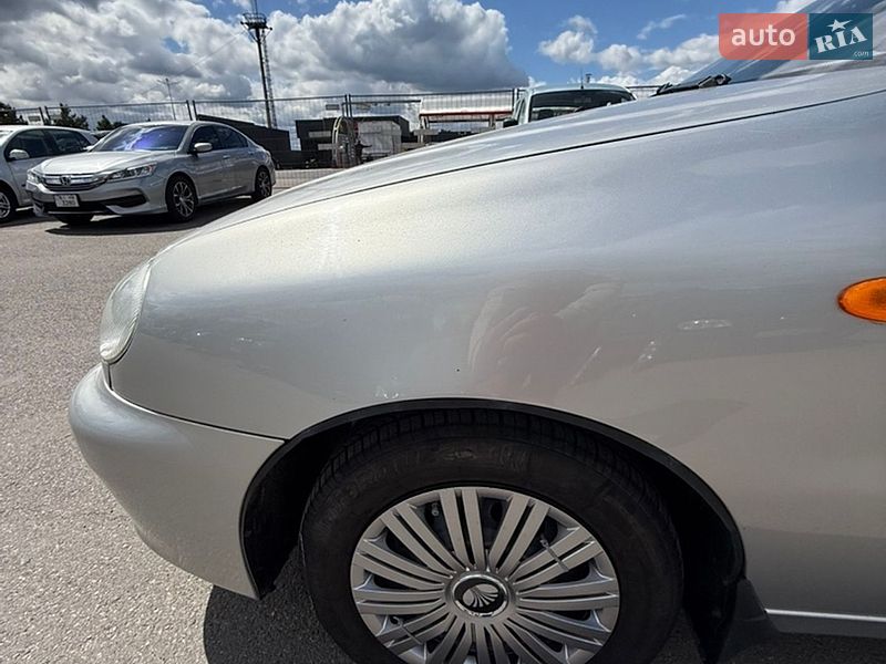 Седан Daewoo Lanos 2003 в Полтаві