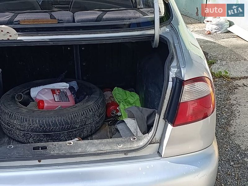 Седан Daewoo Lanos 2004 в Тернополі