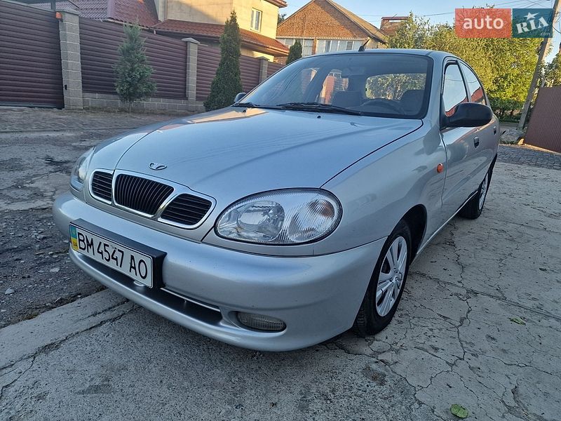 Седан Daewoo Lanos 2008 в Хороле