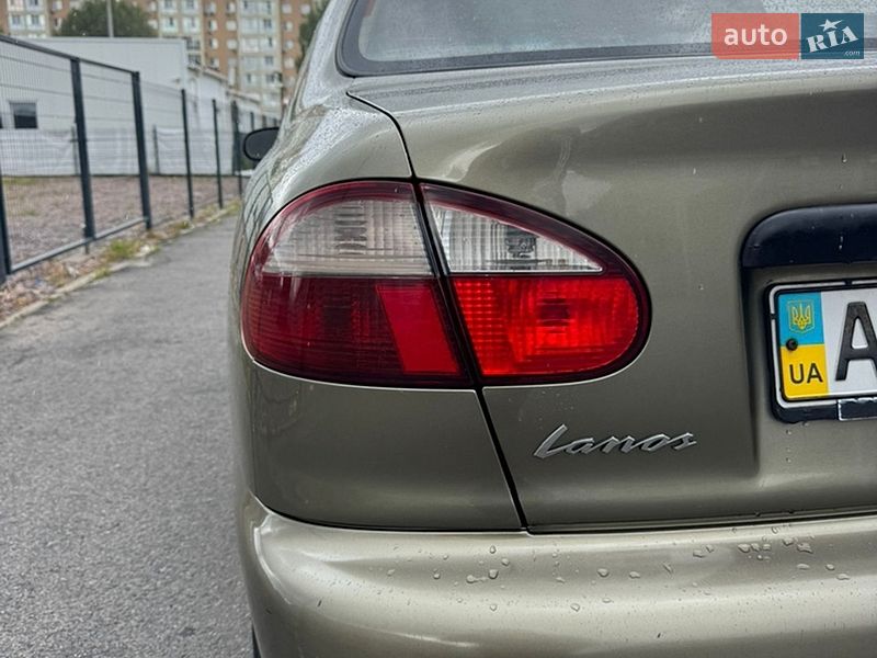Седан Daewoo Lanos 2005 в Киеве
