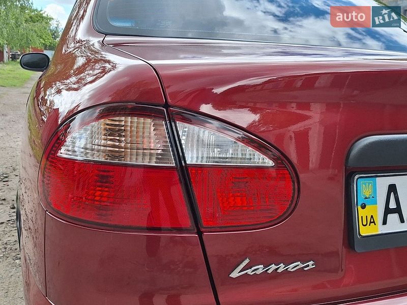 Седан Daewoo Lanos 2005 в Смеле