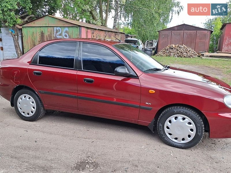 Седан Daewoo Lanos 2005 в Смеле