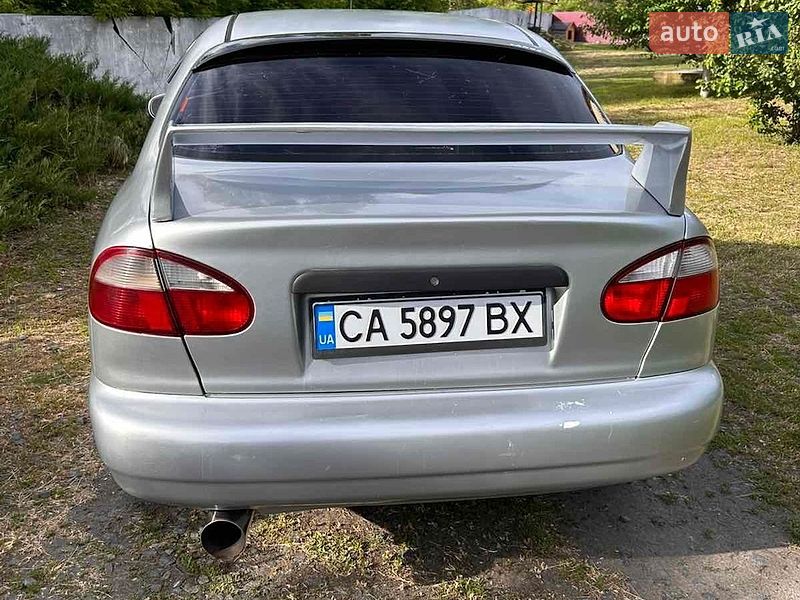 Седан Daewoo Lanos 2005 в Звенигородці