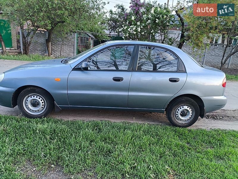 Седан Daewoo Lanos 2008 в Кобеляках