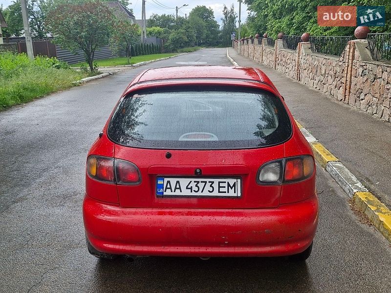 Хэтчбек Daewoo Lanos 2002 в Киеве