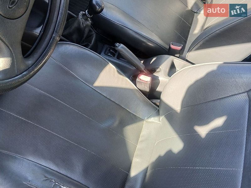 Седан Daewoo Lanos 1998 в Апостолово