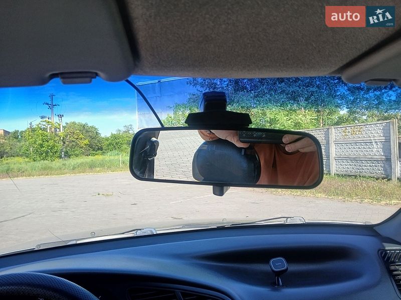 Седан Daewoo Lanos 1998 в Апостолово
