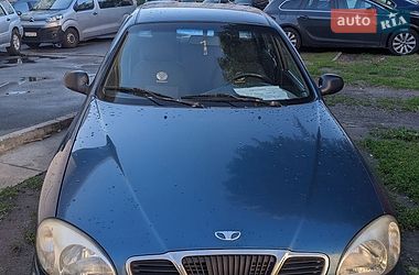 Седан Daewoo Lanos 2001 в Глевахе