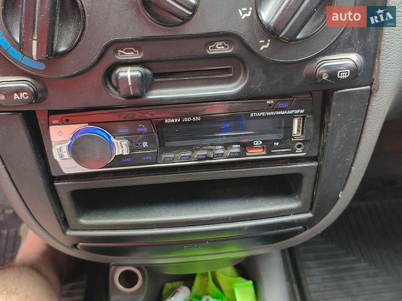 Седан Daewoo Lanos 2004 в Запорожье