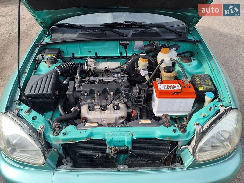 Седан Daewoo Lanos 1998 в Запорожье