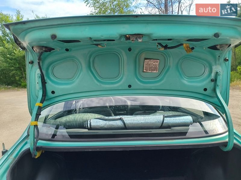 Седан Daewoo Lanos 1998 в Запорожье