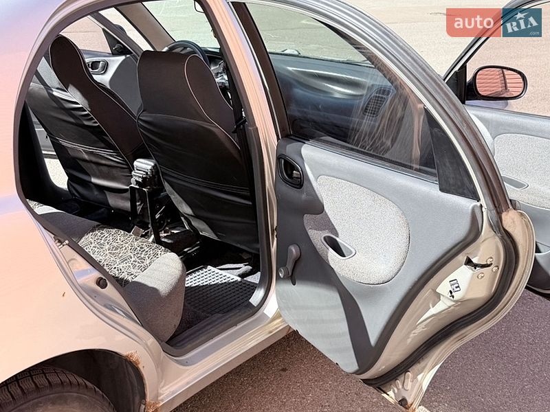 Седан Daewoo Lanos 2007 в Киеве
