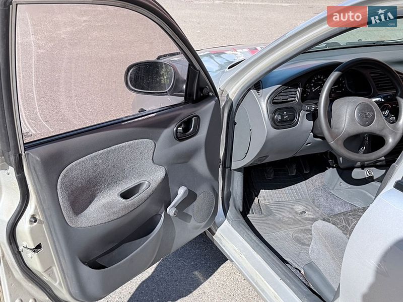 Седан Daewoo Lanos 2007 в Киеве