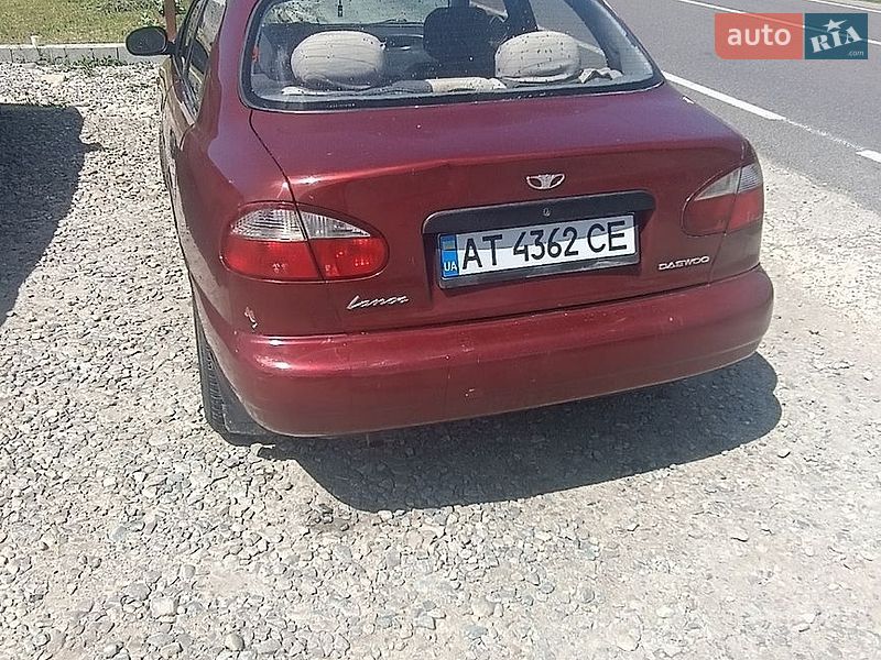 Седан Daewoo Lanos 2003 в Делятині