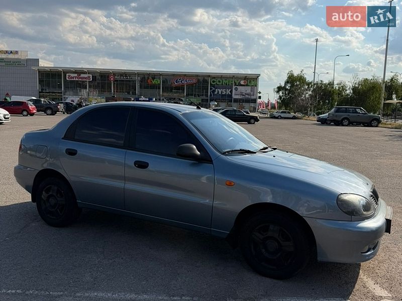 Седан Daewoo Lanos 2008 в Запоріжжі