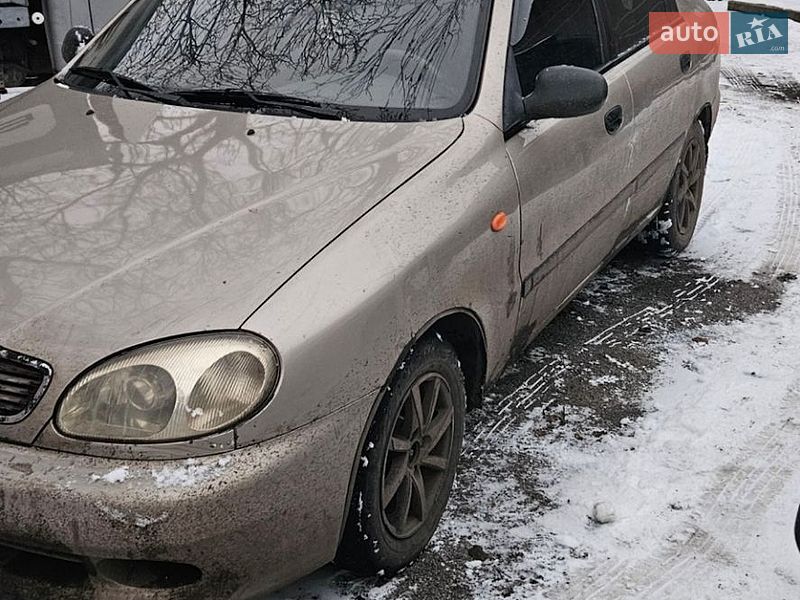 Седан Daewoo Lanos 2008 в Днепре