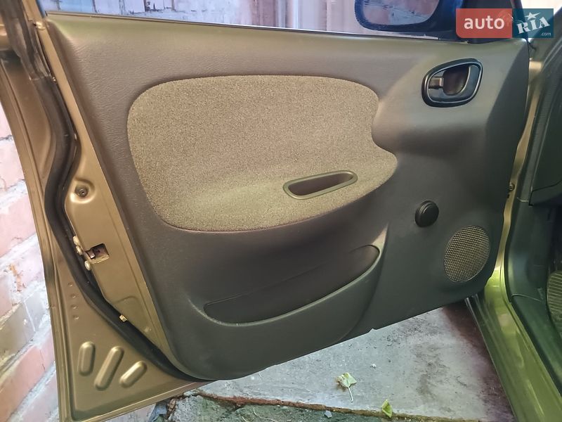 Седан Daewoo Lanos 2005 в Тульчині
