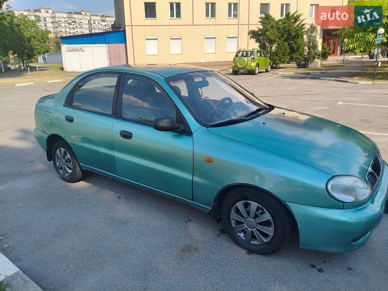 Седан Daewoo Lanos 1998 в Запорожье