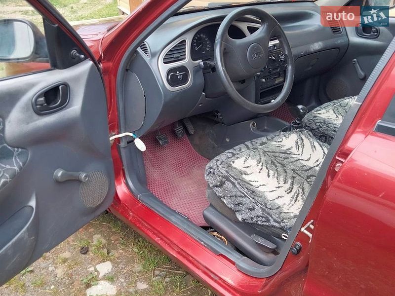 Седан Daewoo Lanos 2003 в Турке
