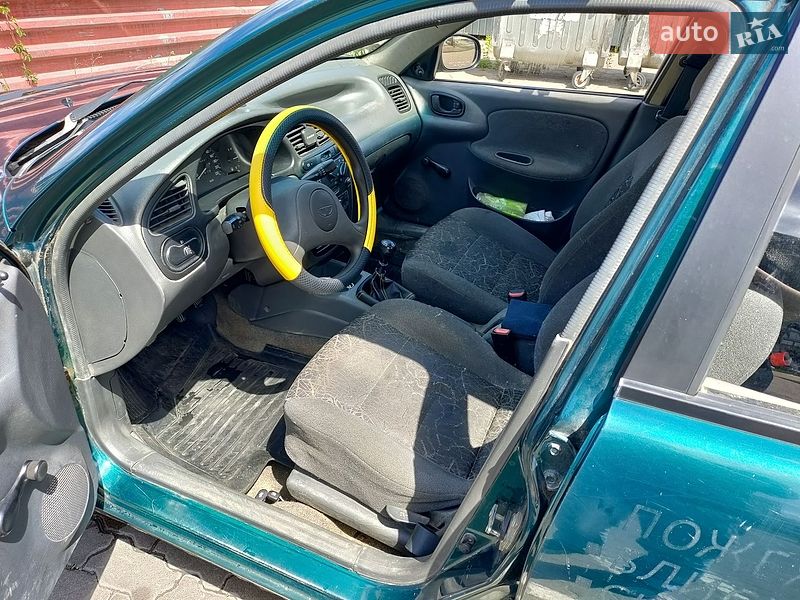 Седан Daewoo Lanos 2006 в Львові