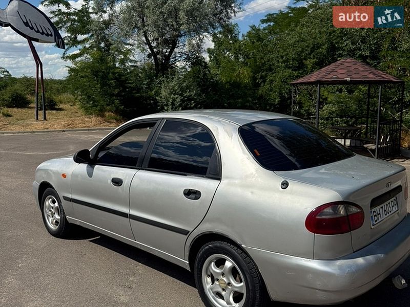 Daewoo Lanos 2003