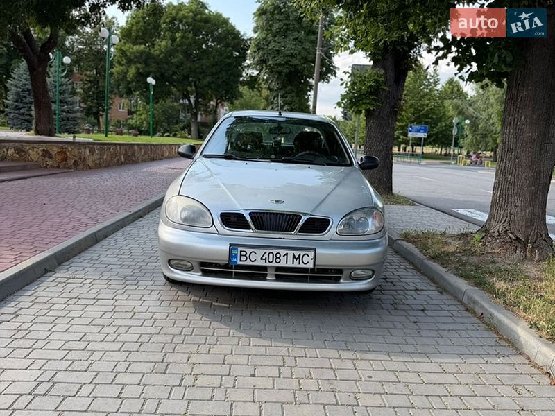 Седан Daewoo Lanos 2004 в Могилів-Подільському