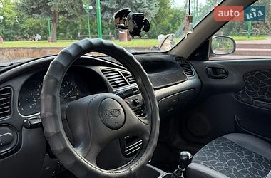 Седан Daewoo Lanos 2004 в Могилів-Подільському